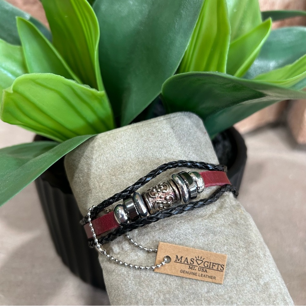 Mas💎Gift Handmade Genuine Leather Bracelet Black & Burgundy with Vintage Silver